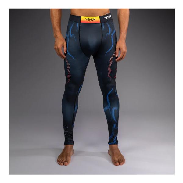 [Release date: January 13, 2026]「運命の出会い」：VENUM x TEKKEN 8は、ミシマ一族の悲劇的な物語と壮絶な親子の因縁を描く最新作TEKKEN 8とコラボした、本格的な格闘技ギア＆アパレルのコレクシ...