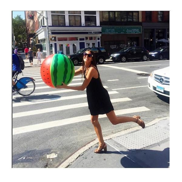 ビーチボール ビーチ ボール 水着 スイカ Bigmouth ビッグマウス ビーチ The Beach People 海 フェス レジャー ブランケット アメリカ Buyee Buyee 日本の通販商品 オークションの代理入札 代理購入