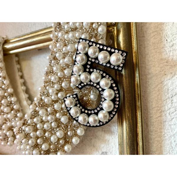 FREES ブローチ FBR-003 シャネル風No,5 45x60mm 高級ライン