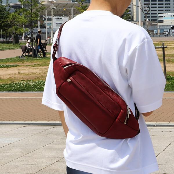素晴らしい品質 多機能 ボディバッグ ブラウン 大容量 斜めがけバッグ 軽量 ショルダーバッグ 多機能 ボディバッグ ブラック 大容量 斜めがけバッグ 軽量 ショルダーバッグ