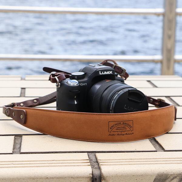 ANCHOR BRIDGE - ANCHOR BRIDGE カメラストラップ Anchor Bridge カメラストラップ【Vachetta Leather】キャメル