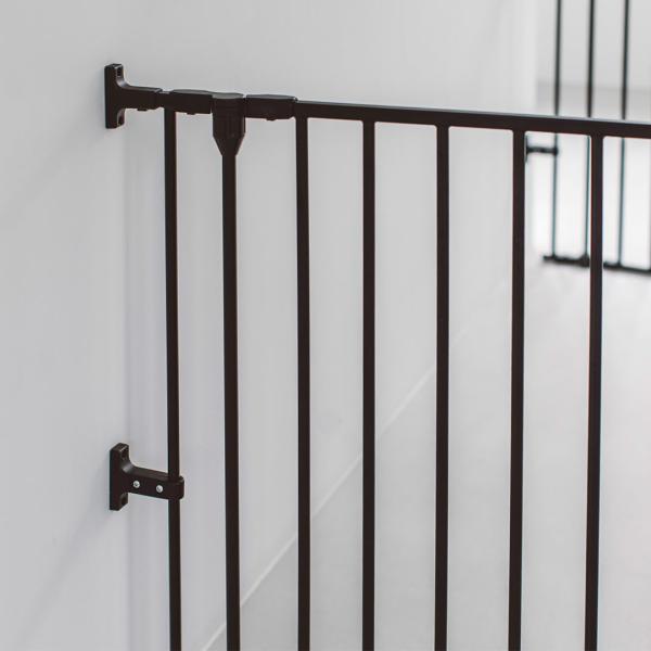 スタイリッシュドッグサークルを壁につけて使用する場合に必要な壁取付パーツとなります。3-4枚で使用したい方にお勧め、自由にお部屋の中で固定いただけます。スタイリッシュドッグサークルセット購入し、パーツを無くされてしまった方もこちらをご購入く...