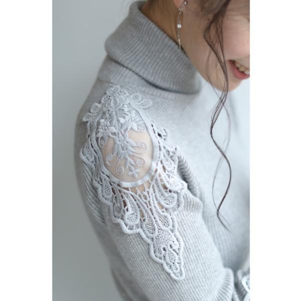 S L 2l 3l 薄いグレー Frenchpave 肩レース ニット 肩と袖の透けレース タートルネックカットソートップスs M L 2l 3l W8451 French Pave 通販 Yahoo ショッピング
