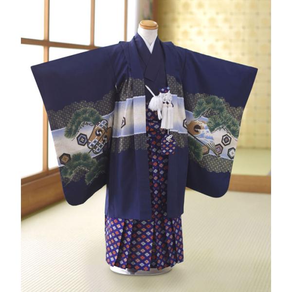 【商品番号：m753-5113】【商品名：紺針松にカブト】【七五三5才男の子】★適正サイズ：身長:107cm〜120cm-----------------------------------------------ご注文前に下記【予約状況】...