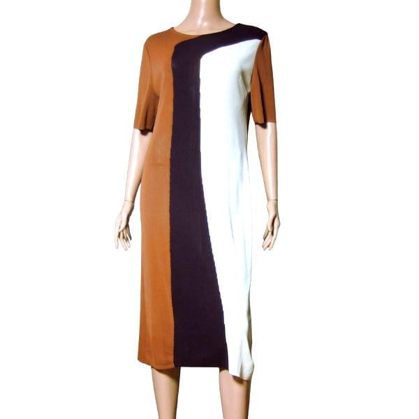 ROBERTA DI CAMERINO（ロベルタ・ディ・カメリーノ） 美品/ロベルタ