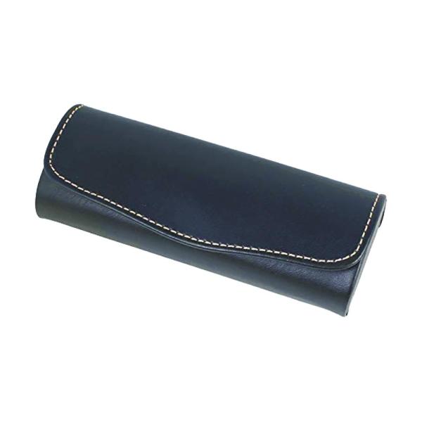 シンプルでオシャレなデザインのボタンマグネット式セミハードメガネケースです。