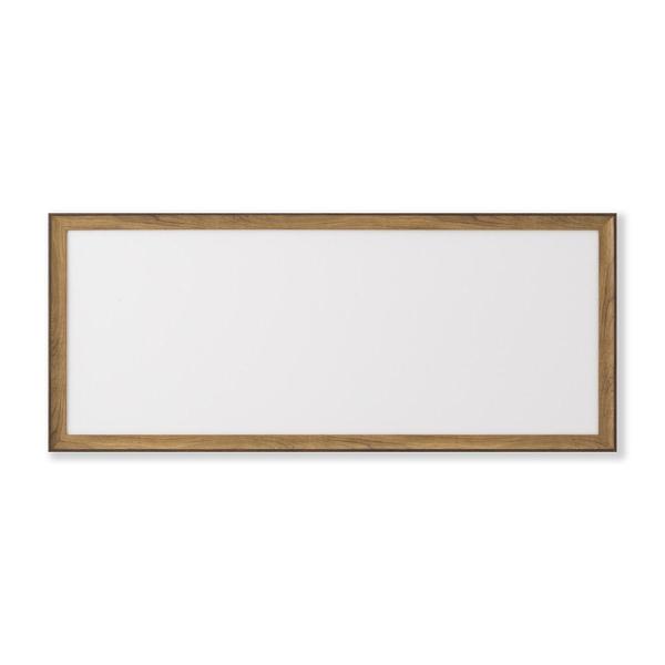 作品を引き立てるシンプルなデザインの手ぬぐい額です。