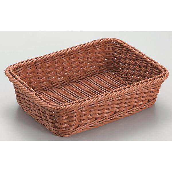 何を入れてもサマになるバスケット。樹脂製のバスケットで「木だと洗えない」という悩みを解決します。抗菌仕様で水や洗剤でも洗えるので口に入れるものも安心して入れることができます。