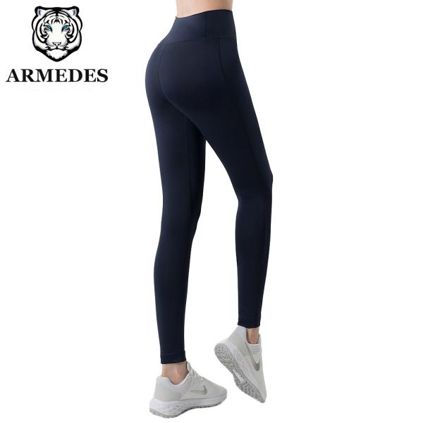 このノーワイゾーンレギンスは、抜群の伸縮性を持ち、身体にフィットしながらも自由な動きをサポートします。ベーシックなデザインで、どんなコーディネートにも合わせやすく、普段使いからフィットネスまで幅広く活躍します。楽な着用感が特徴で、長時間着用...