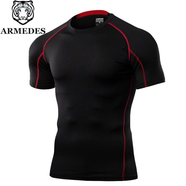 こちらの半袖テックフィットは優れた通気性を備えており、快適な着心地を提供します。速乾性に優れた素材を使用しているため、運動中の汗を素早く吸収・乾燥させ、爽やさを保ちます。伸縮性抜群のデザインで、自由な動きをサポート。さらに繋ぎ目の凹凸が少な...