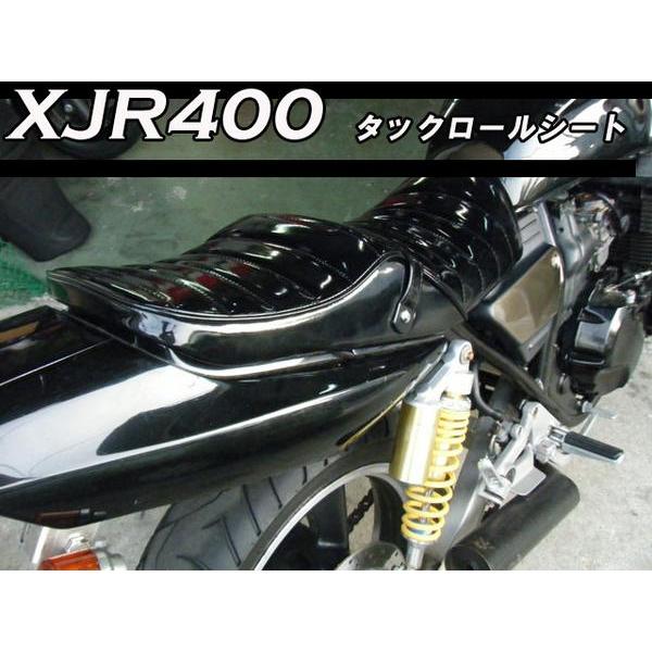 ヤマハ XJR400 変形タックロールシート エナメル 黒黒/黒赤 入荷 ヤマハ XJR400 変形タックロールシート エナメル 黒黒/黒赤 入荷