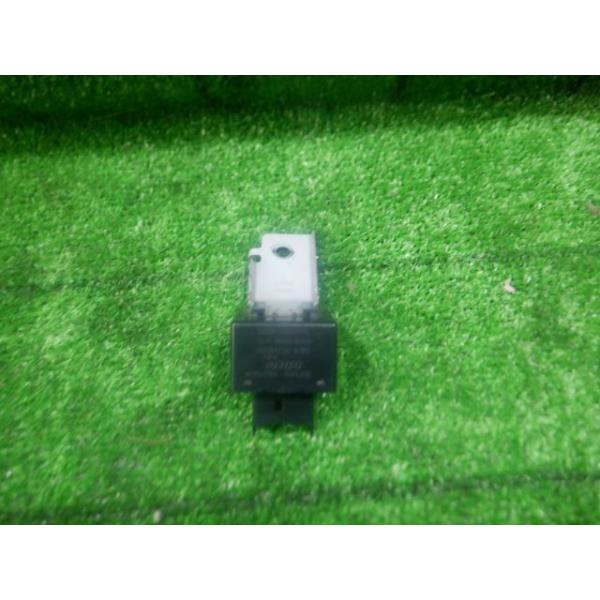 タウンエース DBF-S412M ドアロックコントロール DX 4WD W09 85918