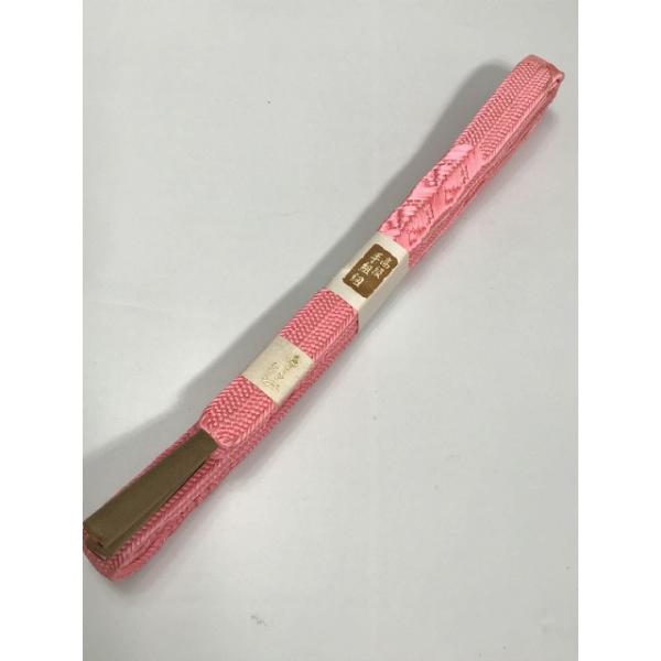 未使用品 帯締め 正絹 ピンク地に矢羽根文様