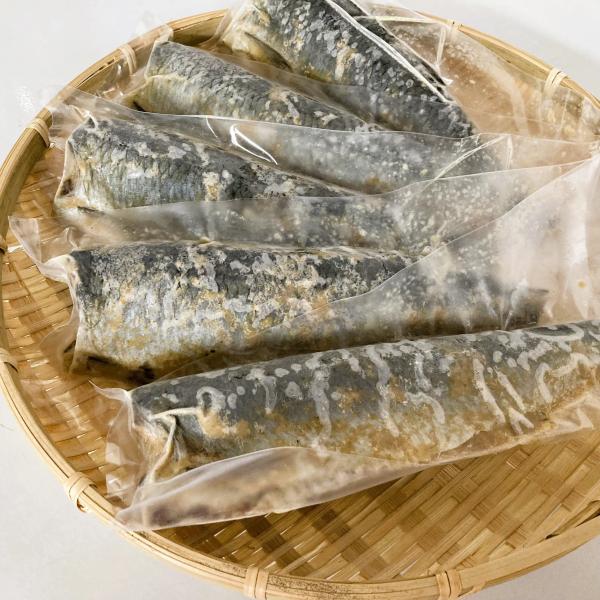 大人気の福原伸幸商店のぬかにしん。製造途中にどうしても出てしまう、規格外品をお手頃価格で販売いたします。頭を切り落としているので、キッチンでも調理がしやすい！ご自宅用に、お試し用にぜひご利用ください。※規格外品のため、下記のような商品が含ま...