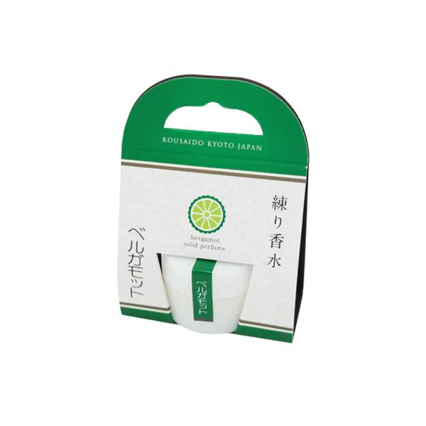 京都お土産　癒し　落着き　花の練り香水　ベルガモットの香り　8g　保湿成分配合　香彩堂　ギフト