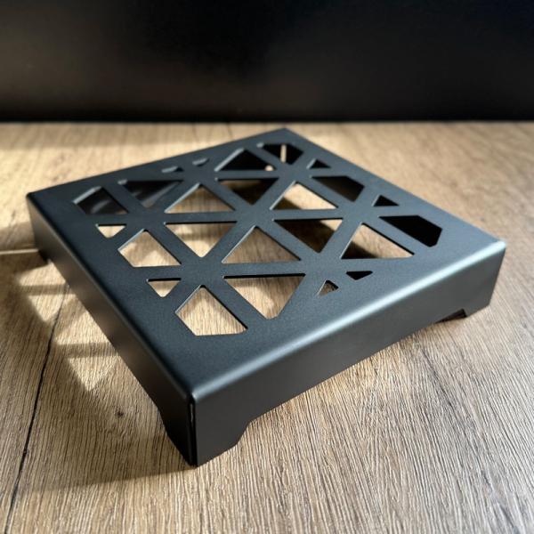 FUKULAB. 鉢台座 「亀甲」 マットブラック size:M (150×150×30mm) 鉢スタンド