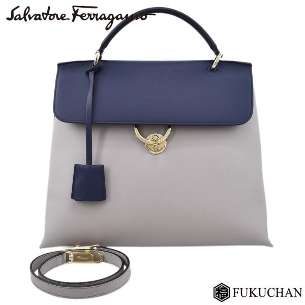 ストラップ付きフェラガモ FERRAGAMO トップハンドル ハンドバッグ. Salvatore Ferragamo - 新品 フェラガモ トップハンドル