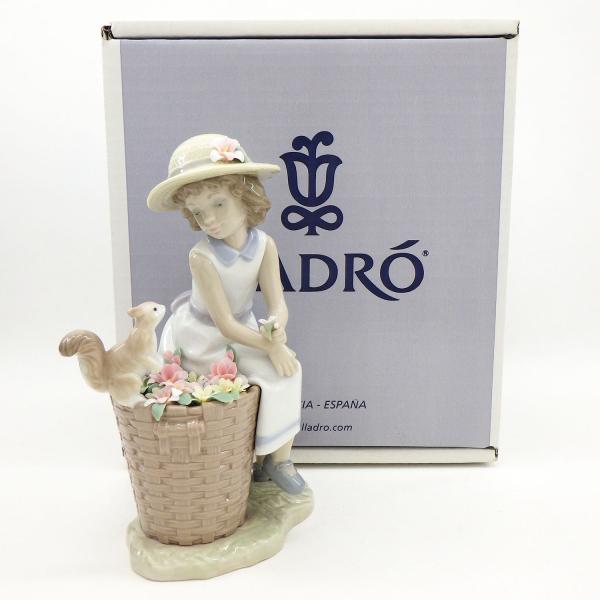 リヤドロ 6825 「森の出会い」 フィギュリン 箱付き Lladro/少女