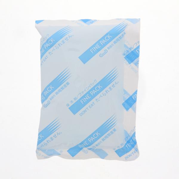 保冷剤です。ゼリー状の吸水ポリマーで作られており、家庭用の冷凍室で凍らせるだけで菓子や生鮮食品、生花や医薬品などに幅広く役立ちます。ドライアイスと比べ、品質劣化が少なく、繰り返し利用できるため、経済的にも優れています。メール便不可。この商品...