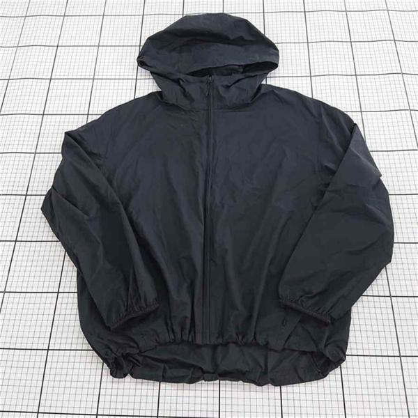 ◇ Θ ユニクロ 211-465466 撥水加工 長袖 ポケッタブル UVカット