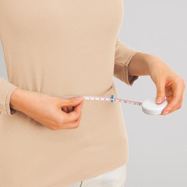 メジャー表・裏で男女別に使い分けられるすぐれものサイズ： Φ50×14mmカラー： 個装形態： 箱入箱サイズ：52×52×16mmカートン入数： 500素材： ABS・グラスファイバー備考 メジャー1.5mカートンサイズ：約 縦37×横29...