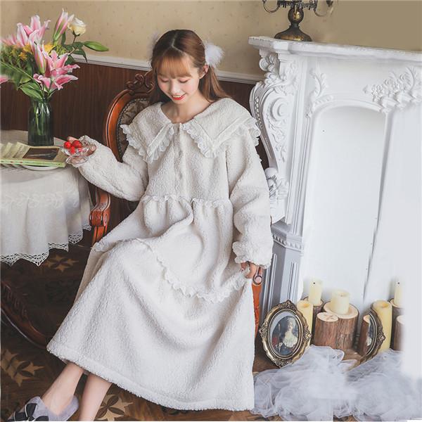 パジャマ レディース 白 超かわいい 部屋着 韓国風 レース クリスマス 寝巻きギフト ふわふわ もこもこ 裏起毛 ルームウェア Dh069c0 フルグレース 通販 Yahoo ショッピング
