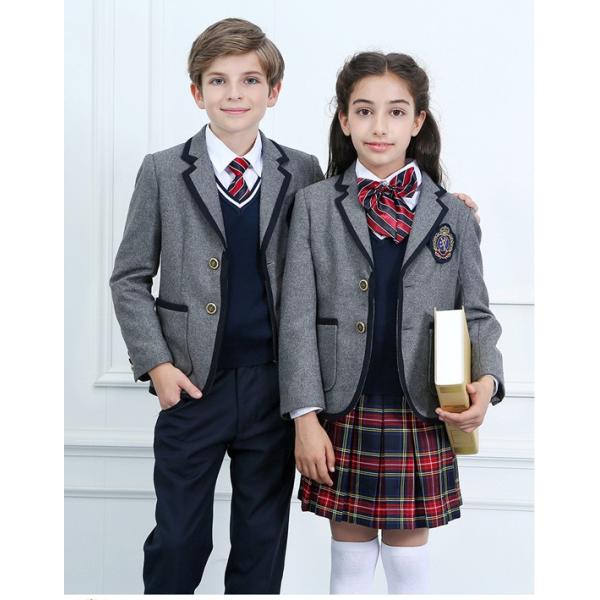 tH[}X[c D Ǝ WjA  LbY Ǝ ̎qƎtH[}X[c j̎qtH[}X[c