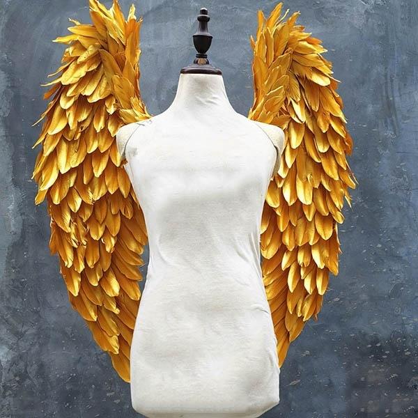 最終値下げ 天使の羽 悪魔の羽 コスプレ道具羽 翼 ウイング 80cm ファッションショー パーティーグッズ 撮影 コスチューム ハロウィン ゴールド 金 大注目 Studiostodulky Cz