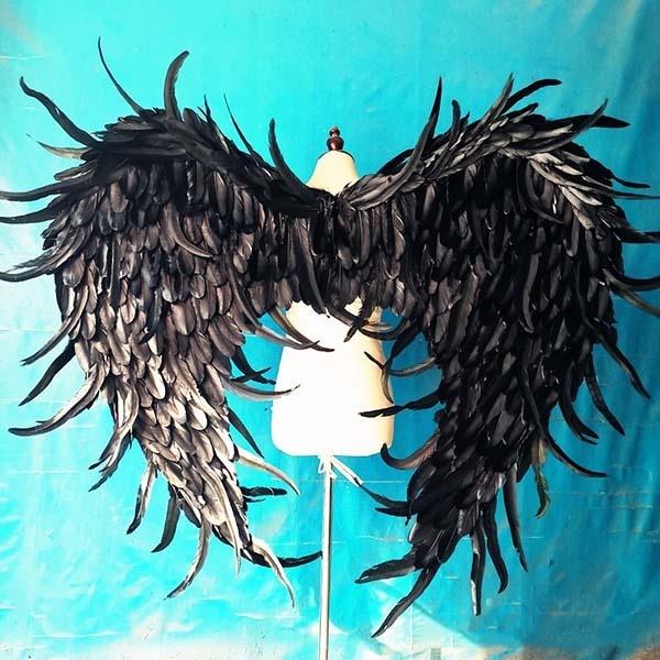 悪魔の羽 コスプレ道具羽 フェザー ウイング 黒 1 100cm 堕天使 妖精 悪魔 ファッションショー 撮影 ステージ道具 文化祭 ハロウィン La136f4 フルグレース 通販 Yahoo ショッピング