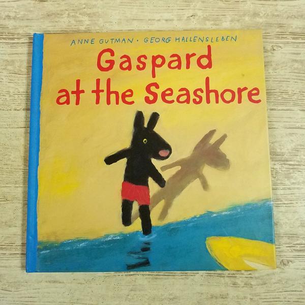 外国語絵本[ガスパール うみへいく英語版 Gaspard at the Seashore] 洋書 英語絵本