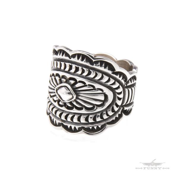 ネイティブアメリカン　スタンプワーク　バンダナリング Indian Jewelry FUNNY公式ストア ナバホ族 Orville White スタンプ