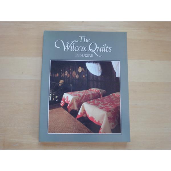 「タイトル」三方にシミ有「中古」The Wilcox Quilts in Hawaii/ロバート・J・シュレク 洋書箱(3)「ISBN」0961717408「発売日」1986/6/1「サイズ」単行本（ペーパーバック）「程度:状態」「5段階の...