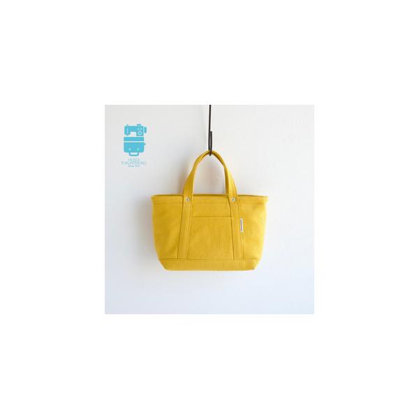 ■ 容量　●カラー　マスタード　　【素材】　本体生地:高島帆布8号(綿100%・バイオウォッシュ加工)　裏地生地:コットンツイル(綿100%・シルケット加工)　　【サイズ（約）】　幅33(底25)×高さ21×マチ12cm　持ち手の長さ:30...