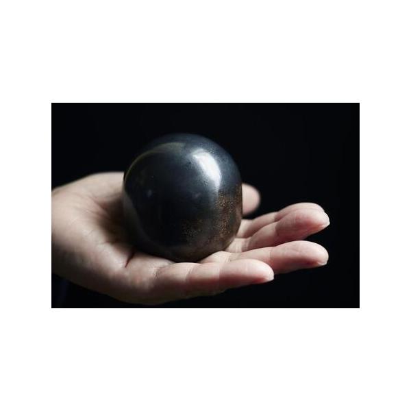 ■ 容量　約60mmx60mmx60mm　約330g　錆色■ 配送について　ご入金確認後制作・準備出来次第、順次発送いたします。　タイプ：【常温】