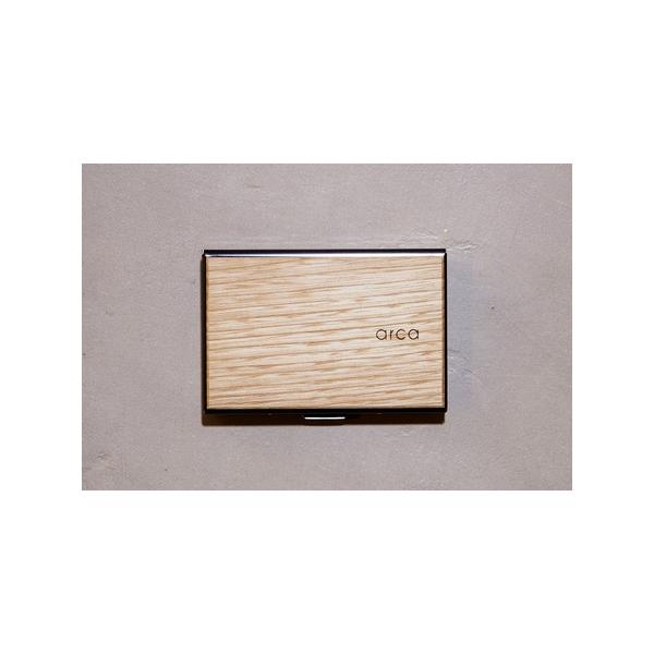 ■ 容量　容　量　：カードケース…1個　収納枚数：6枚（カードの厚みによる）　特　徴　：スキミング防止機能　サイズ　：15mm×65mm×96mm　重　さ　：約90g　材　質　：ステンレスボディー　樹　種　：クリ■ 配送について　入金確認後...