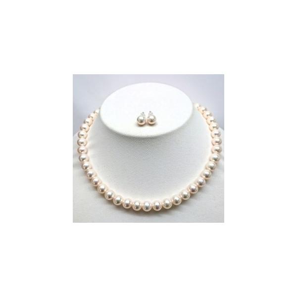 ■ 容量　ネックレス　アコヤ真珠8.5-9.0mmup　クラスプ　シルバー　全長　約42cm　ピアス　　アコヤ真珠 8.5mmup　金具　K14WG キャッチシリコン（※イヤリングに変更の場合はその旨を備考欄にご記載ください。）　保証書、専...