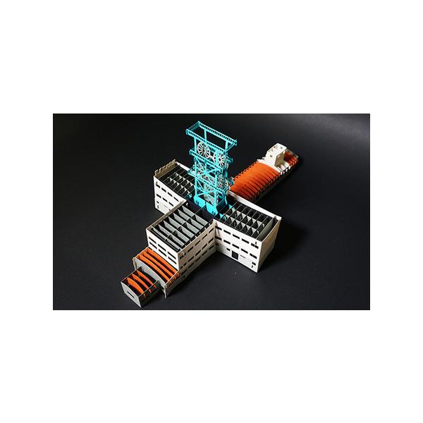 ■ 容量　完成時サイズ：250×130×110mm　重さ：約40g　材料：カラーペーパー　　タイプ：【常温】