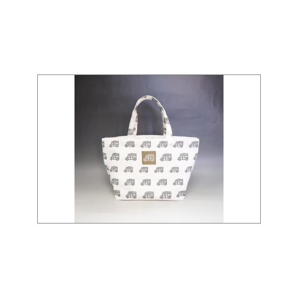 ■ 容量　・プリント帆布トート　1個　・サイズ:タテ 22cm×ヨコ(上部32cm×底部22cm)×マチ:13cm　・持ち手の全長:33cm　・ポケット寸法：タテ 15cm×ヨコ 15cm　・重量:　130グラム　(寸法は綿帆布の性質上多少...