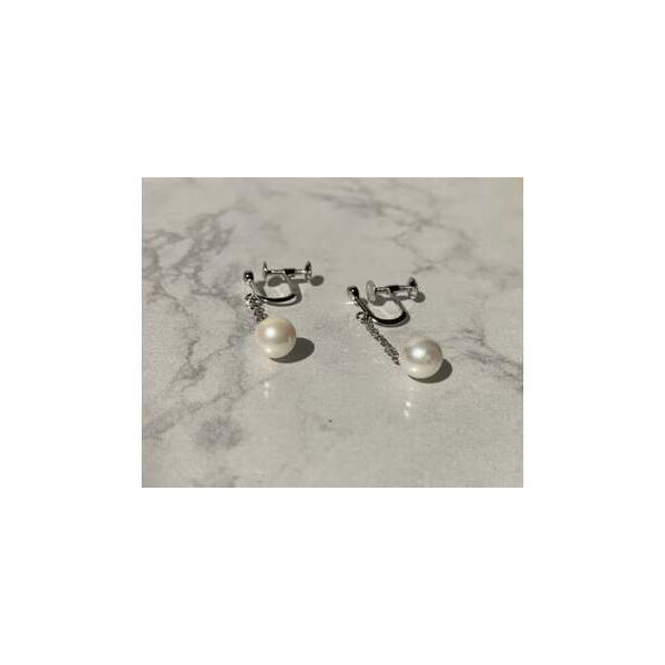 ■ 容量　あこや本真珠 約6.5-7.0mm　金具 シルバー製(ロジウム加工)　保証書・ケース付　　タイプ：【常温】