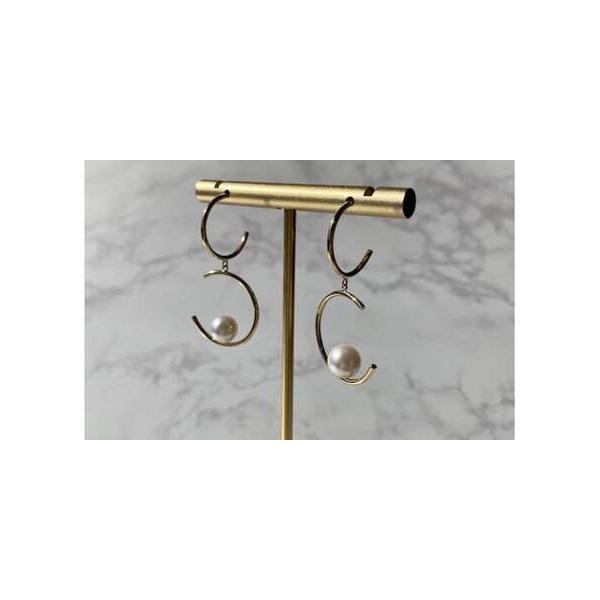 ■ 容量　あこや真珠 約7-7.5mm　金具 K18製　K18シリコンキャッチ　[付属品}　ケース　保証書