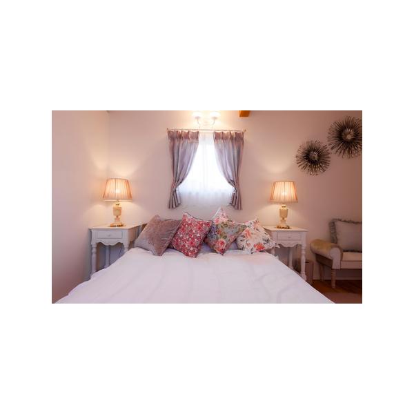 ■ 容量　1枚（30,000円分）　※12歳以下のお子様、ペット同伴のご宿泊はご遠慮いただいております。　※バーベキューはご利用いただけません。　有効期限：発行日より1年間　■ 配送について　通年