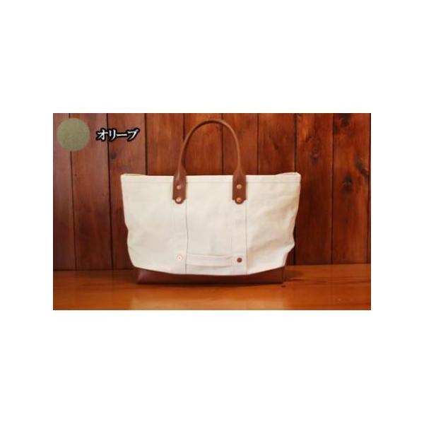 ■ 容量　1点　サイズ：横（底）36cm（上部）45cm×高さ27cm×マチ巾13cm　サイズ補足：鞄の中の内ポケット 縦16ｃｍ×横20ｃｍ　持ち手部分までいれた高さは41cm　※手作りのため多少の誤差はございますことをご了承ください。■...