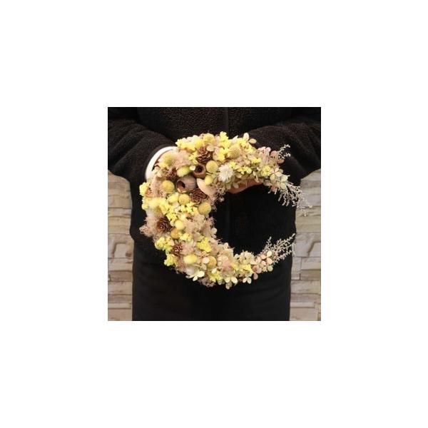 ■ 容量　直径約25cm　　お届けに関するご要望、お問合せは019-647-2597田村フローリストまで　　地場産品類型【3号】（平成31年総務省告示第179号第５条）　企画／花卉仕入れ／アレンジメント／包装を盛岡市内で行っている。　　タイ...