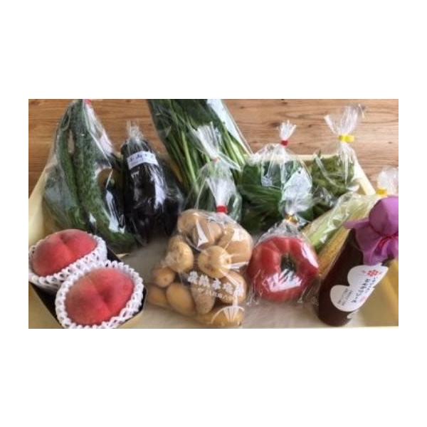 容量旬の野菜・果物加工品などを詰め合わせてお届けいたします。（80サイズの段ボールでお届け）※季節にあわせた野菜などをお送りします。種類はお選びいただけません消費期限お早めにお召し上がりください発送期日ご入金確認後、1ヵ月以内に発送いたしま...