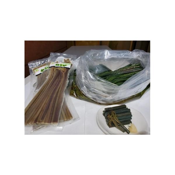 容量【内容】あくぬきわらび　1kg×2、水煮　150g×2【原産地】湯沢市【保存方法】どちらも冷蔵庫に保管して下さい。‘あくぬきわらび’は到着後4〜5日以内で、‘わらびの水煮’は開封後2〜3日以内でお召し上がり下さい。消費期限あくぬき：到着...