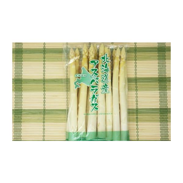 容量ホワイトアスパラ（３Ｌ以上）：８００ｇ※写真は実際の量目と異なります発送期日２０２６年５月１５日〜６月　５日（予定）★2026年産の先行予約の返礼品となります★※発送時期にご注意ください。配送冷蔵 時間指定 別送申込期日２０２６年５月５...