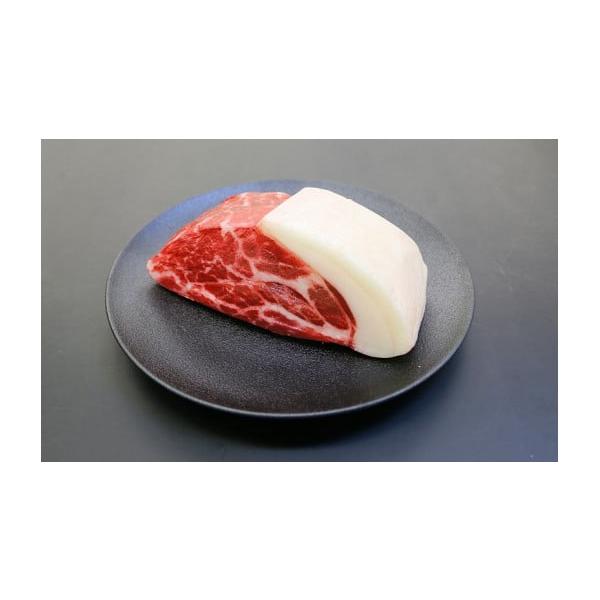 容量紀州イノシシ肩ロース肉ブロック　500g※冷凍便消費期限冷凍で180日発送期日寄付お申し込みから、２週間以内に発送。※年末年始、GW、お盆の期間中は、納期が１ヵ月以上かかる場合がございます。※繁忙期は、出荷が遅くなる場合がございます。予...