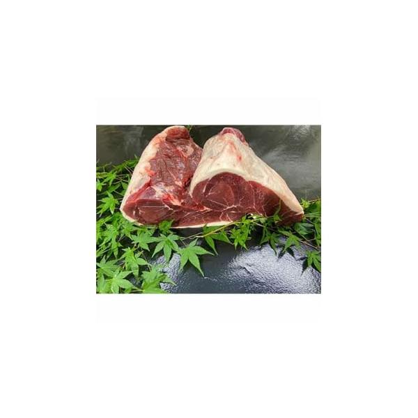 容量■内容量／加工地猪肉(カレー、シチュー用)約300g加工地:徳島県三好市消費期限■賞味期限いずれも3ヶ月発送期日お申込みより10日程度で順次発送　※離島にはお届けできません。配送冷凍 別送申込期日通年事業者阿波ジビエ申込条件何度も申し込み可