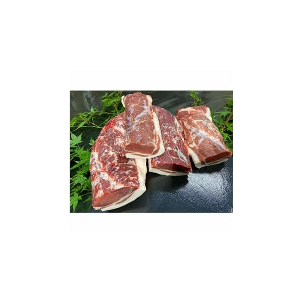 容量■内容量／加工地猪肉(ぼたん鍋、しゃぶしゃぶ用)約1kg(ロース肉、ばら肉混合)加工地:徳島県三好市消費期限■賞味期限いずれも3ヶ月発送期日お申込みから1〜2週間程度で順次出荷予定　※離島にはお届けできません。配送冷凍 別送申込期日通年...