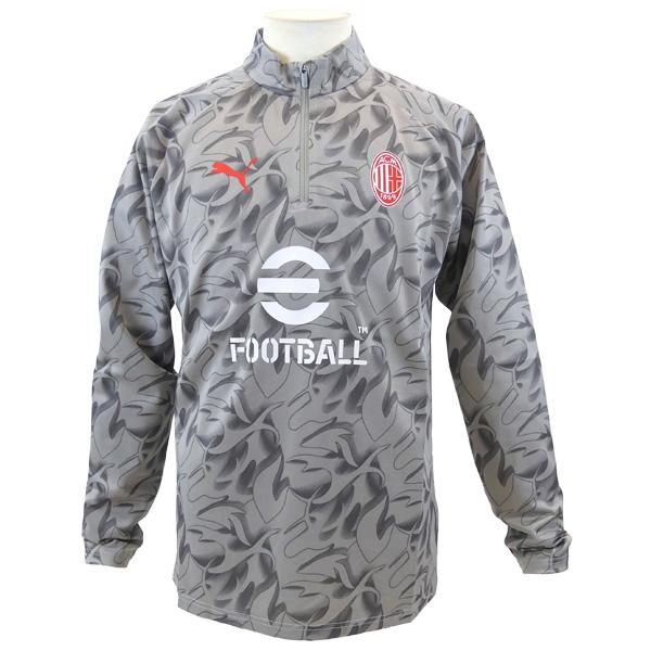ACミラン レプリカ トレーニングウェアメーカー：プーマ PUMAカラー：【13】スモーキーグレー素材：ポリエステル100％・生地の厚さ：やや厚手・ストレッチ性：有・生地感：やわらかい・通気性：△【在庫について】当ショップは、店頭及び自社サ...
